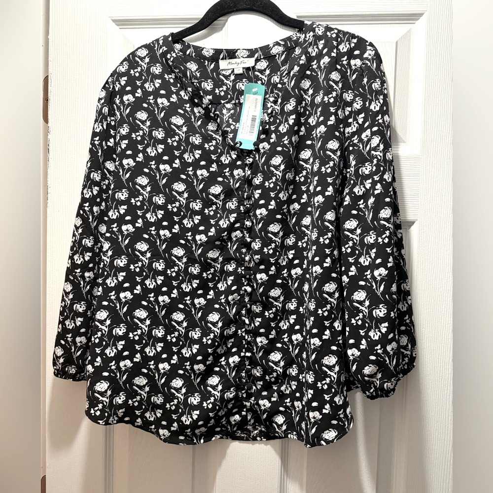 NWT Stitch Fix Monday Fun Blouse